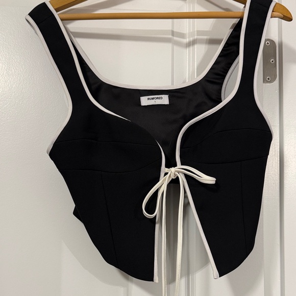 Rumored Tops - Rumored Black and White Crop Top